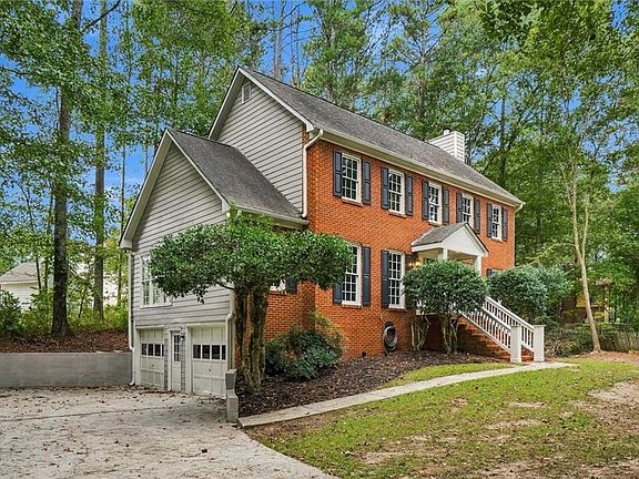 2nd image of 2910 Ledbury Ln SW
