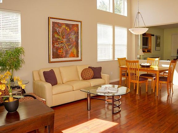 3rd image of 1 Eucalyptus Ln
