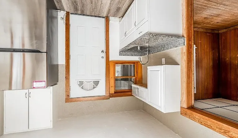 153 Mohawk St — Photo 3