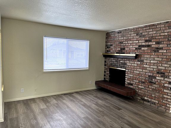 3rd image of 31 W Dollison St #710667E03