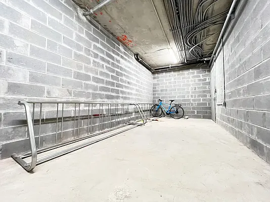 Rented by Pear NYC LLC | media 10