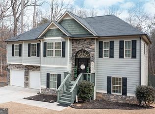 124 Ashley Pointe Dr, Hiram, GA 30141