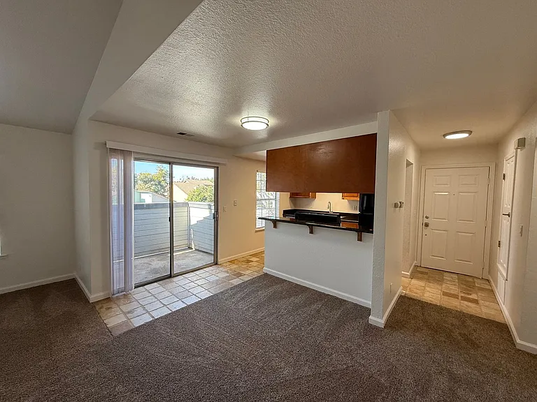 3937 Dale Rd #B — Photo 10