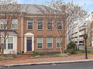 3917 Chain Bridge Rd, Fairfax, VA 22030