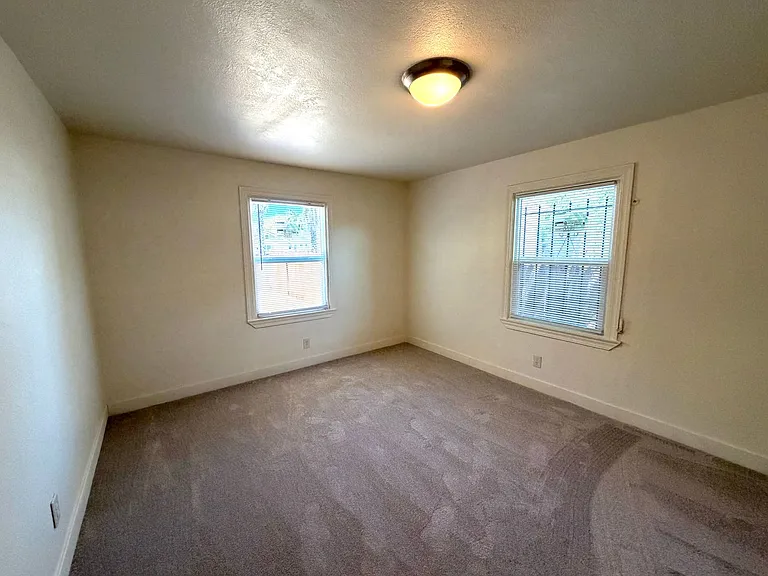 877 Eleanor Ave — Photo 28