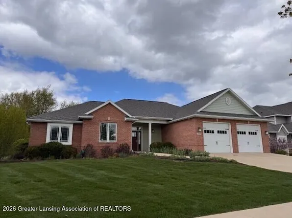 2160 Fresno Ln, East Lansing, MI 48823