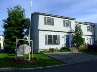 22 Ossman Ct, Garnerville, NY 10923