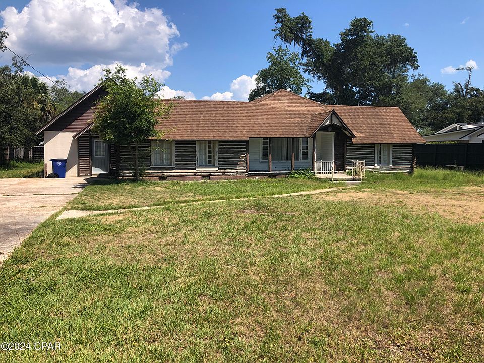 2nd image of 343 Bunkers Cove Rd
