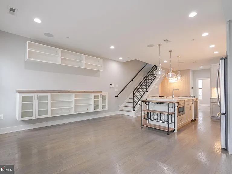 1632 K St NE #PENTHOUSE — Photo 12