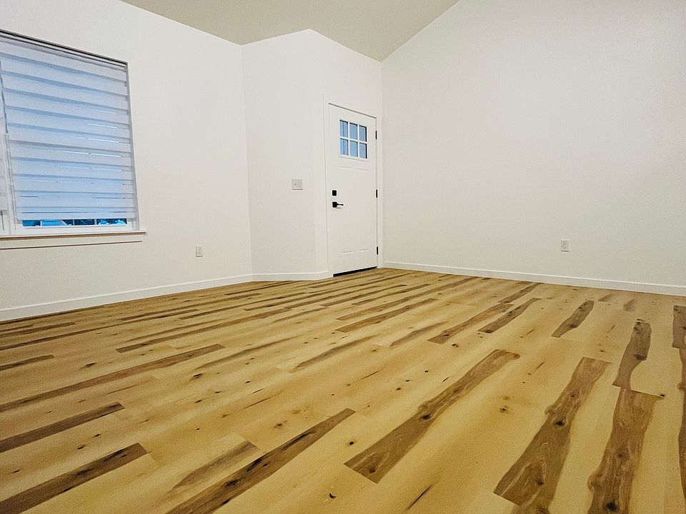 1st image of 2406 W Olrich St