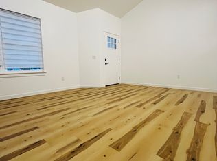 2406 W Olrich St, Rogers, AR 72758