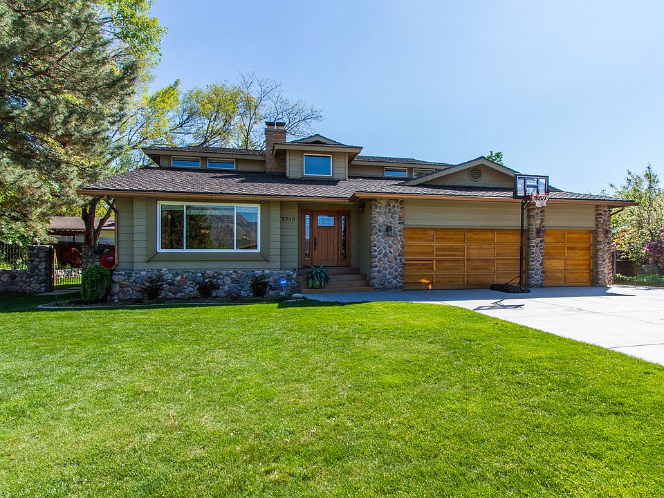 1st image of 2748 E Willow Wick Dr