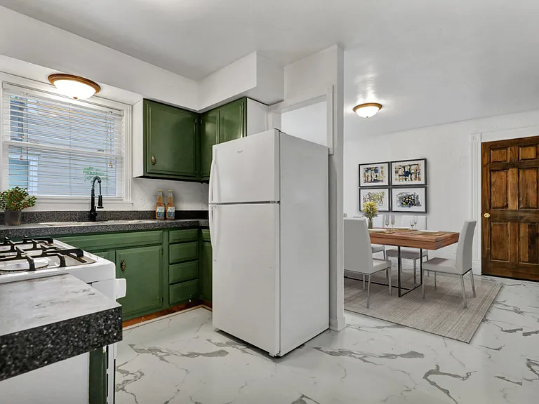 716 N Walnut St #1 — Photo 8