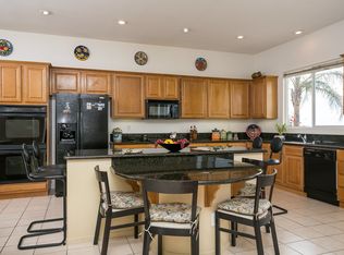 9871 Hidden Farm Rd, Rancho Cucamonga, CA 91737