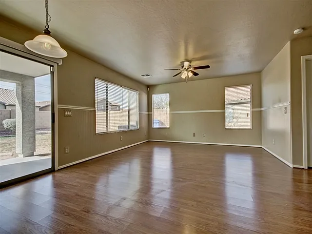 9815 W Riverside Ave — Photo 9