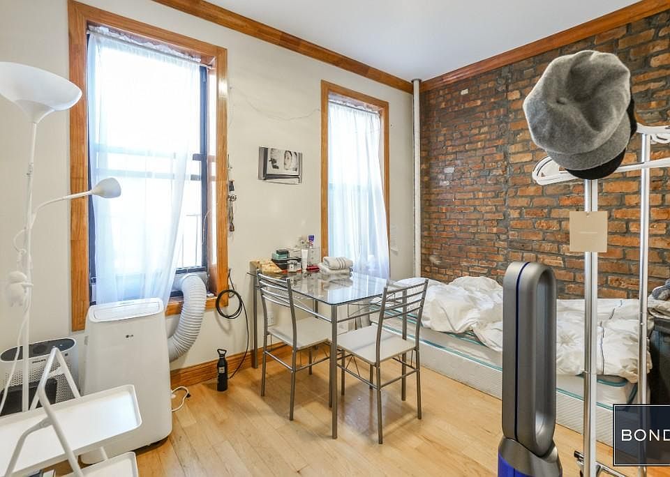 1st image of 128 Macdougal St APT 3C