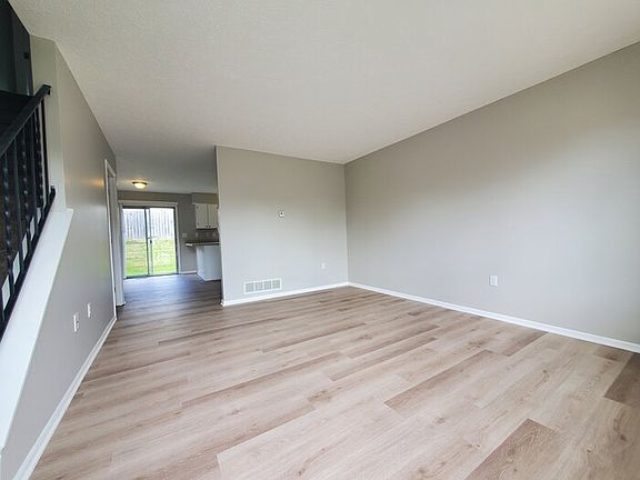 3rd image of 2734 Walden Bluff Ct