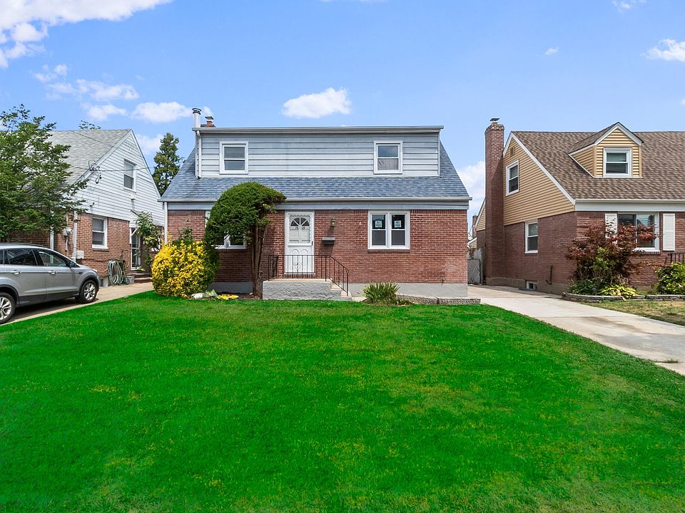 1st image of 7629 268th St #1