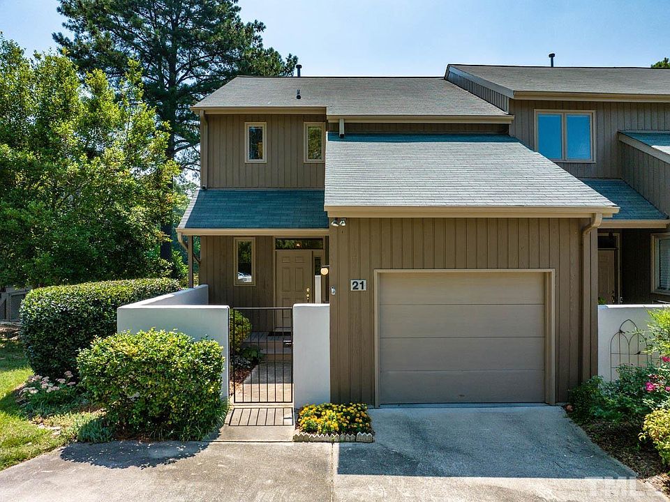 1st image of 21 Bayswater Pl