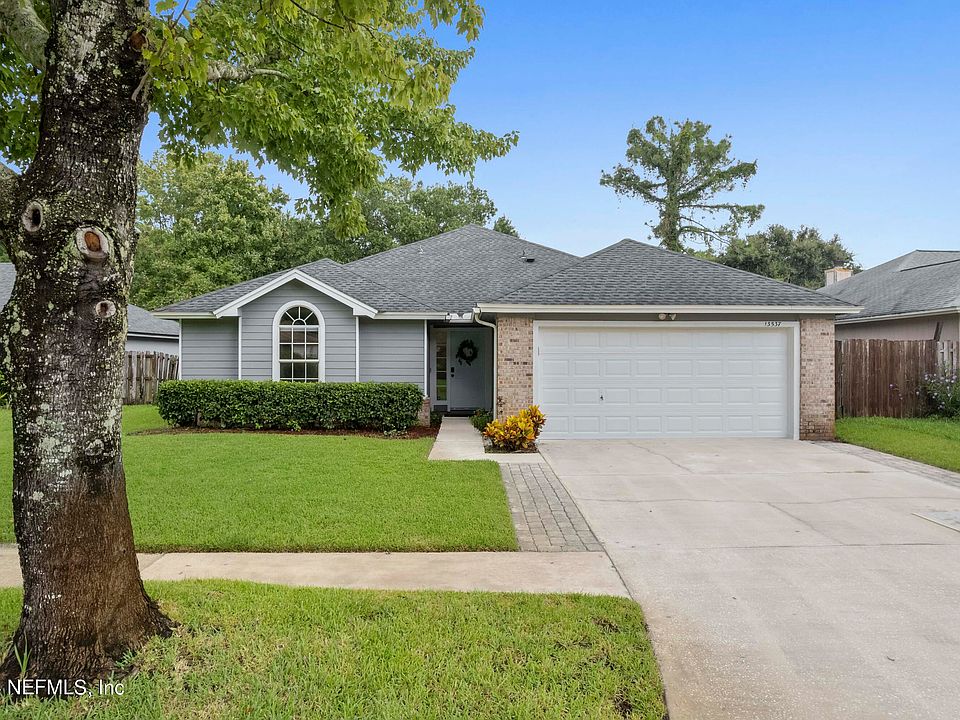 1st image of 13537 VALBUENA Court