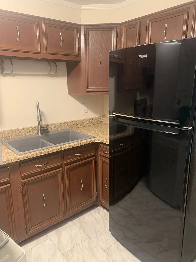 337 River Walk Apartment — Photo 4