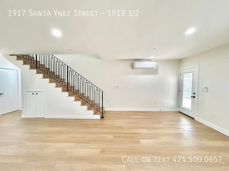 1917 Santa Ynez St #1919-1/2 — Photo 4