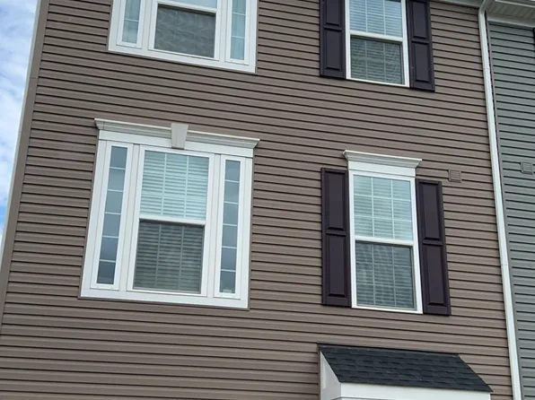 64 Absolution Dr, Hedgesville, WV 25427