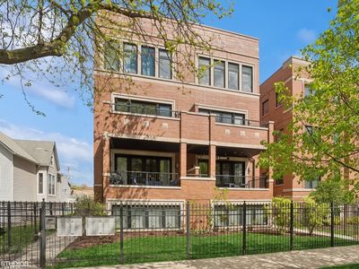 2133 N Campbell Ave APT 2C, Chicago, IL, 60647