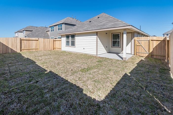 2nd image of 24439 Dolce Marina Ct