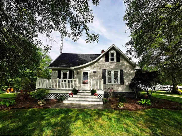 2523 S Meridian Rd, Jasper, IN 47546