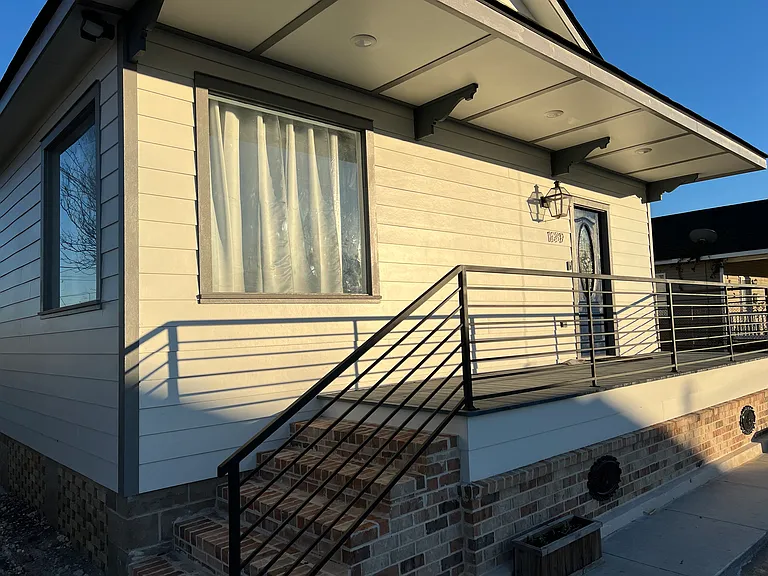 1839 Louisa St — Photo 4