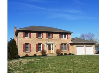 21 Robin Dr, Hockessin, DE 19707