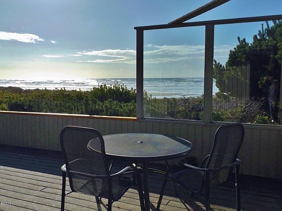 4th image of 3104 NW Oceania Dr