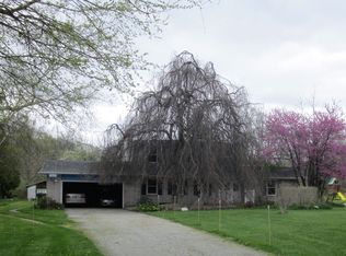 285 Crosse Rd, Amherst, OH 44001