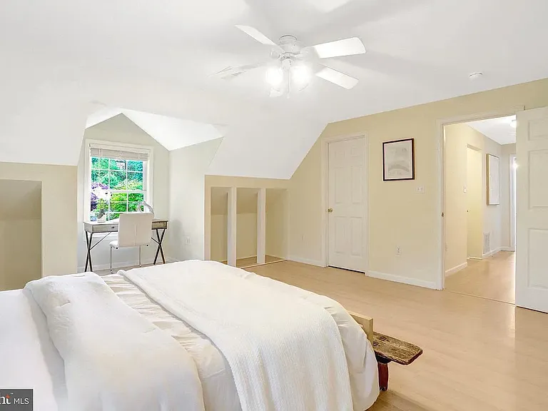 6703 Oak Dr — Photo 12