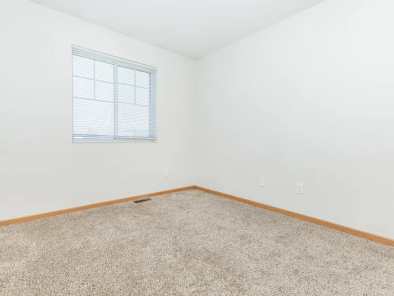 Dakota Townhomes — Photo 24