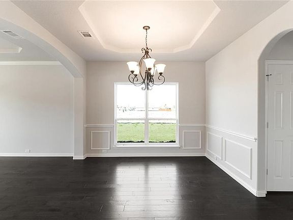 4th image of 333 Tommie Lillian Ln