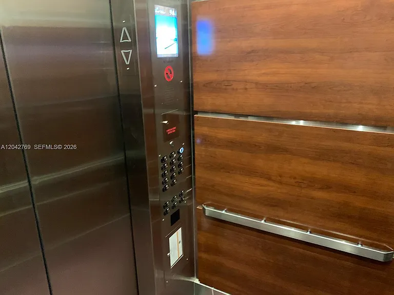 700 Biltmore Way #414 — Photo 18