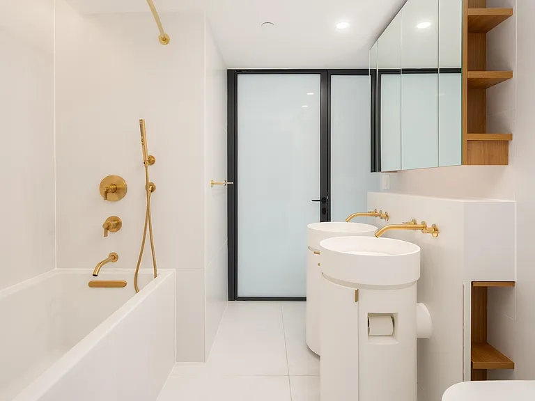 1033 Nelson St #2403 — Photo 16