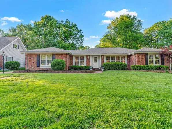 42 Forestvale Dr, Chesterfield, MO 63017
