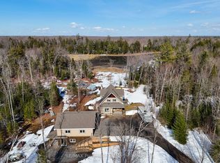 1289 Purbrook Rd, Bracebridge, ON P1L 1X3