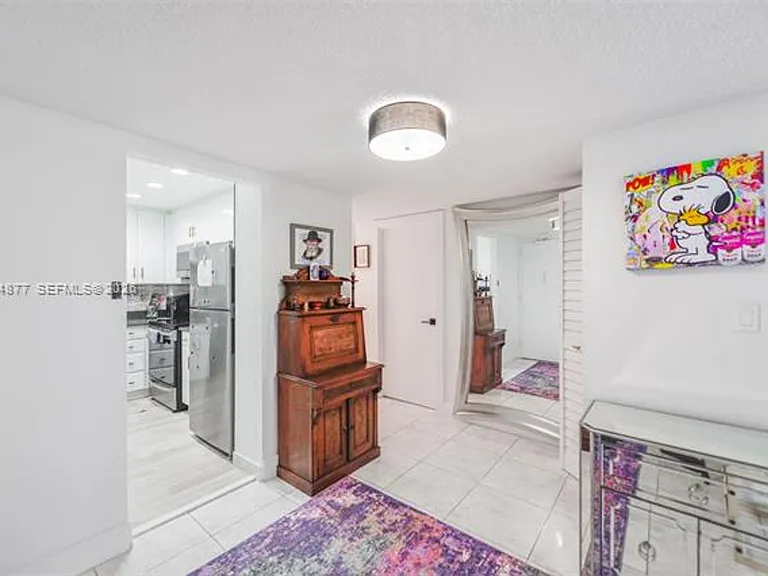 1950 S Ocean Dr #19E — Photo 23