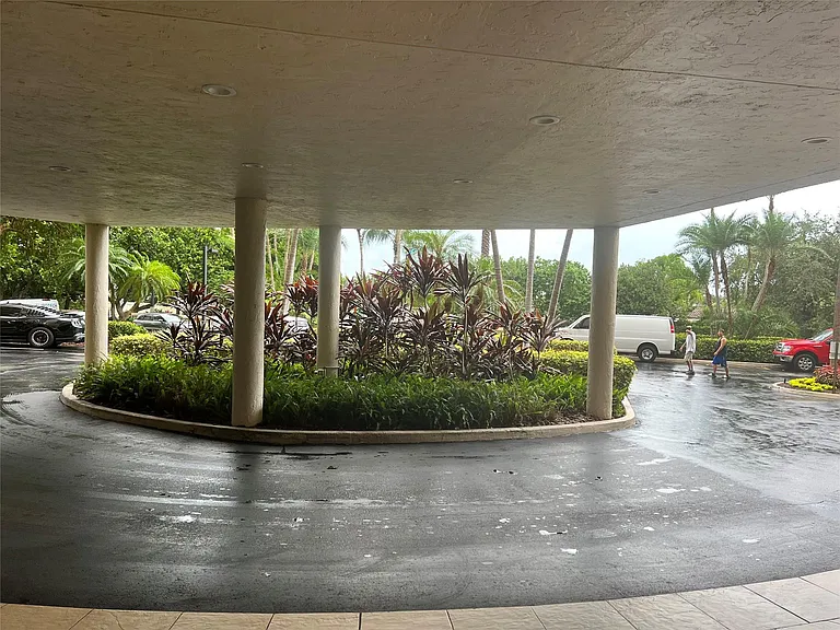5100 N Ocean Blvd #1115 — Photo 43