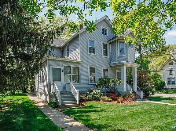2nd image of 372 Fairview Ave