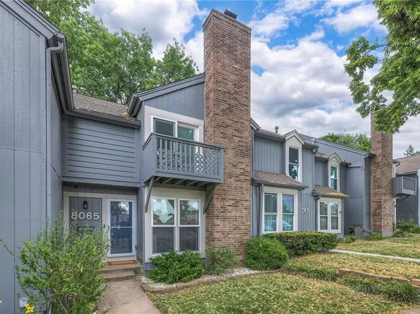 8065 Monrovia St, Lenexa, KS 66215