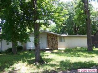 5229 S Zunis Pl, Tulsa, OK 74105