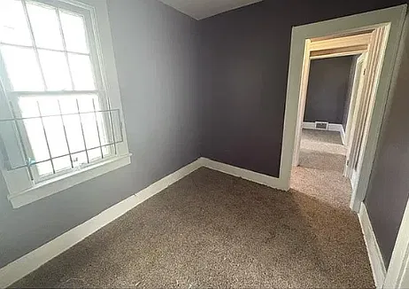 3 bed, 1050 sqft, $1,280 — Photo 1
