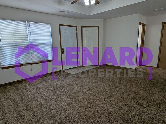 4th image of 4433-4435 W La Siesta St #4433