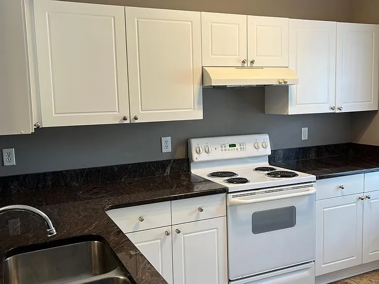 321 Woodson Dr — Photo 7