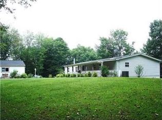 148 Gibson Hill Rd, Georgetown, PA 15043